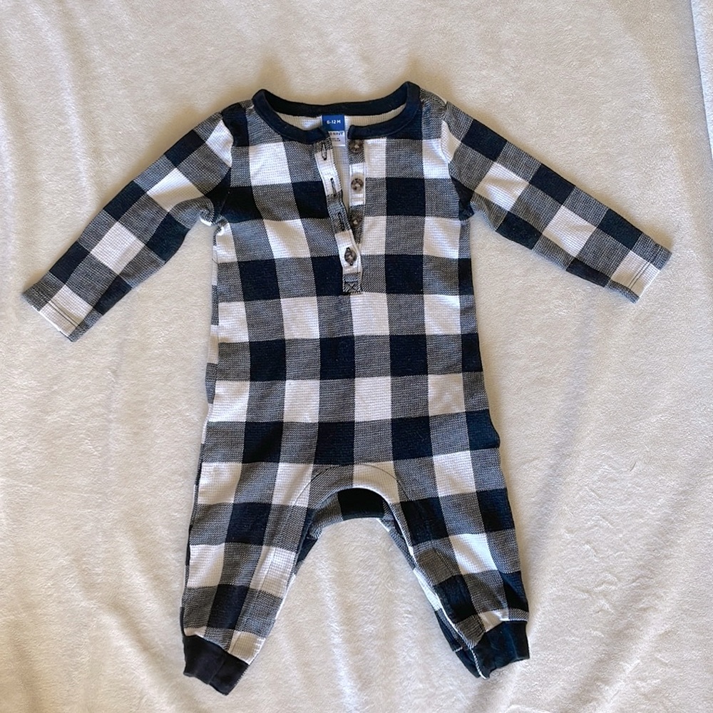 6-12m Buffalo plaid onesie pajamas